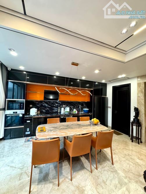 Nhà cực đẹp 6 tầng thang máy Ngọc Lâm, oto vào nhà, 50m2 x full nội thất. Giá 17.5 tỷ - 4
