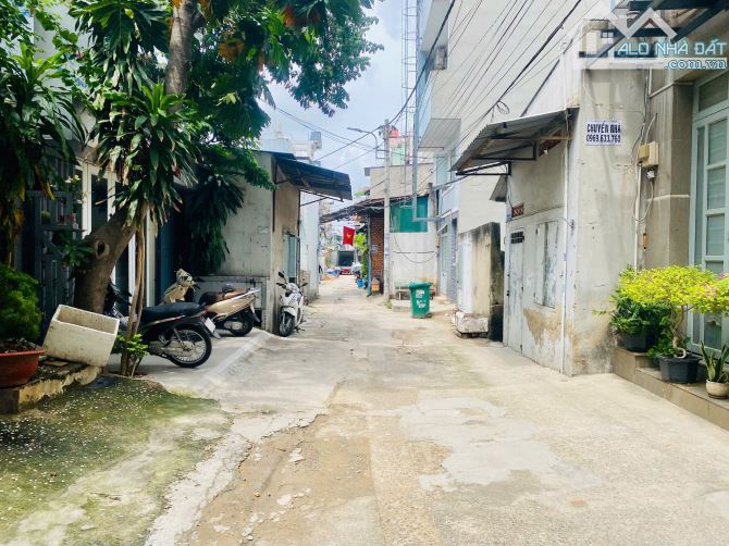CHDV Lê Trọng Tấn - Có 13 Phòng (TN 55tr), DT: 5x17m, lửng 3 lầu ST. Giá: 11.5 tỷ TL - 4