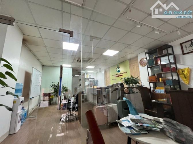 Toà Văn phòng 8 tầng thang máy Mặt Phố Miếu Đầm, vỉa hè & vtrí đỉnh,75m2. Giá 50 tỷ - 4