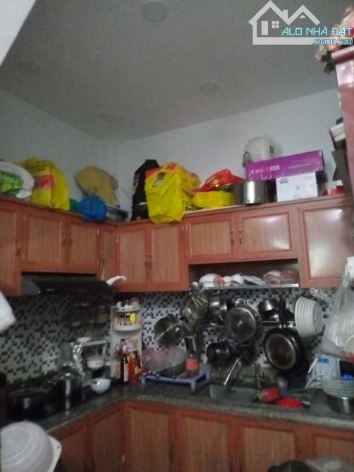 Bán gấp nhà 31m2. 3 tầng Lê Trọng Tấn . Tây Thạnh. Tân phú. 4T TL - 4