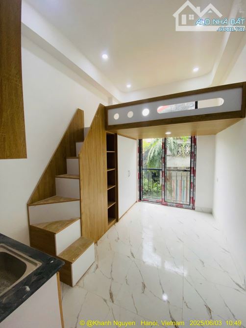 CĂN HỘ DỊCH VỤ 51M 7  TẦNG  THANG MÁY NGÕ BA GÁC CHẠY VÙ VÙ GẦN PHỐ - 9 PHÒNG KHÉP KÍN 10 - 4