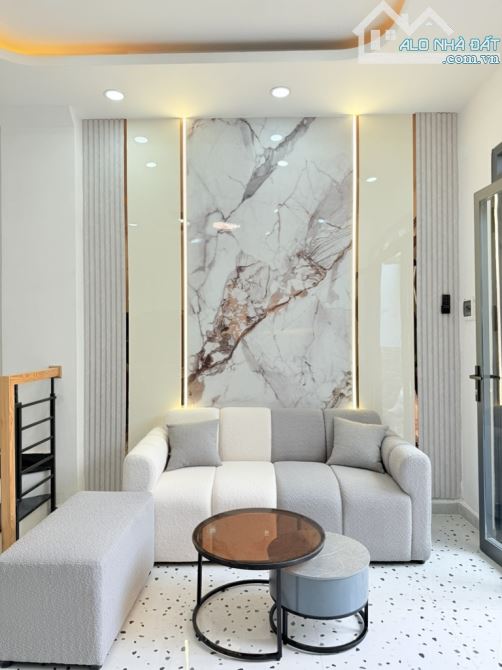 PHÚ NHUẬN, NGUYỄN ĐÌNH CHIỂU, 2 TẦNG, 3 PN, CHỈ 5.xx TỶ - 4