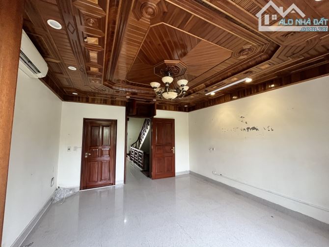 Cho thuê văn phòng tại Nguyễn Văn Lộc, 70 m2/tầng, 2 phòng đều thoáng, giá rẻ - 4
