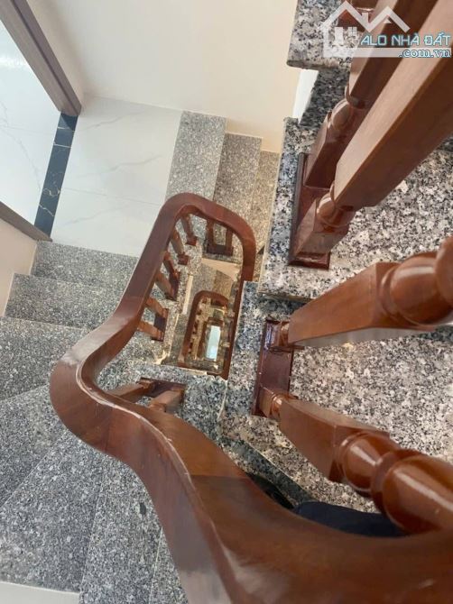 THẠCH BÀN – NHÀ MỚI 5 TẦNG, SÁT DỰ ÁN CÔNG VIÊN – 5,9 TỶ - 4