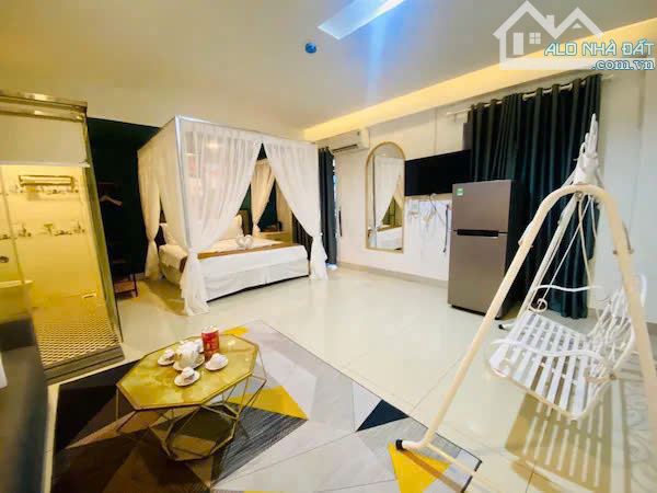 Bán gấp khách sạn ngay chợ Bến Thành đường Nguyễn Trãi, Q1 5 tầng, thang máy, HĐT 130tr - 4