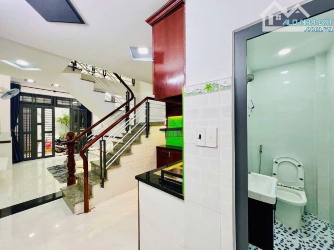 BÁN NHÀ 44M² – 3 LẦU – QUANG TRUNG, P8, GÒ VẤP – GẦN MẶT TIỀN – 3PN – 4.8 TỶ - 4
