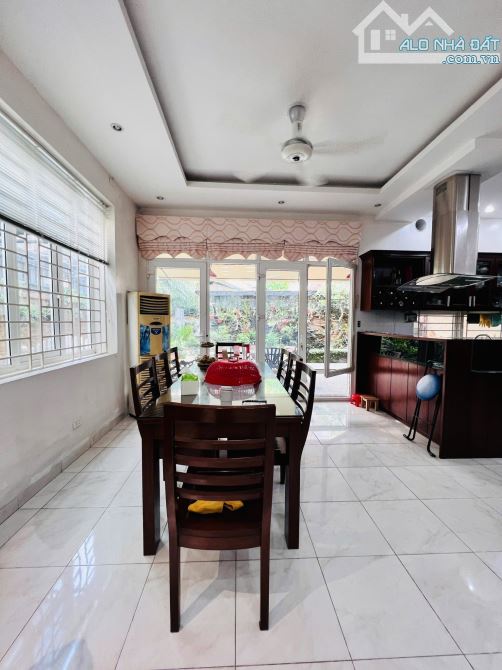Siêu BT Khu Làng Việt Kiều Châu Âu HĐ Đẳng Cấp Nhất Rẻ Nhất 200m2 3T Mt 9m SDCC Cất Két - 4