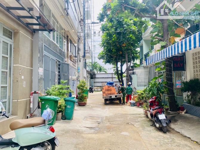 CHDV Lê Trọng Tấn - Có 13 Phòng (TN 55tr), DT: 5x17m, lửng 3 lầu ST. Giá: 11.5 tỷ TL - 5