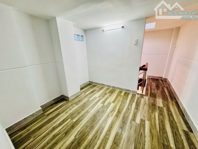 TLCChủ-5 Tầng-Diện Tích Sàn 100m2-Phan Xích Long-Đường Trước Nhà 5m-Gần Mặt Tiền-Nhỉnh 7T - 5