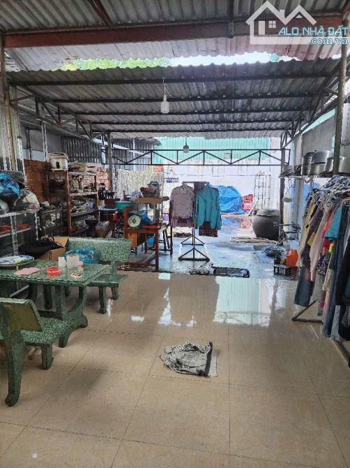 Bán nhà Cấp 4  mặt tiền đường VÕ THỊ THỪA , phường APĐ, Q12, dt 192m²(4,8x40).Đường 12m. - 5