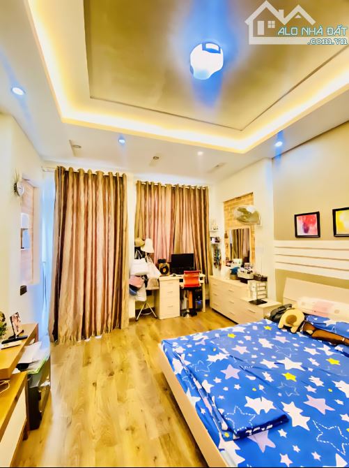 KDC An Sương - Song Hành - nhà 3 tầng - 4x20m - 3PN, 4WC - 5