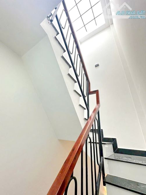 Bán nhà nhỏ 2 lầu hẻm Âu Dương Lân Phường 3 Quận 8 - 5
