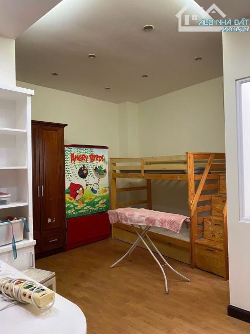 Bán nhà 1T1L đường Trịnh Hoài Đức - Hiệp Phú 5 x 18 8.5 tỷ - 8