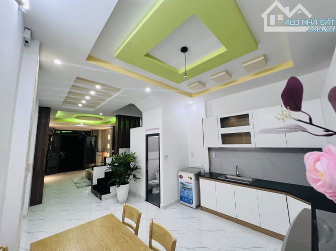 Bán nhà hẻm xe hơi Bùi Quang Là, 4x13m, nhà 3 lầu giá chỉ 6,3 tỷ - 5
