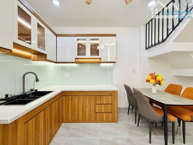 BÁN NHÀ 44M² – 3 LẦU – PHẠM VĂN CHIÊU, P9, GÒ VẤP – HẺM XE HƠI – TẶNG NỘI THẤT – 4.1 TỶ - 5