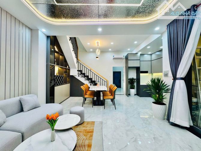🔥 SIÊU RẺ NHÀ 2 MẶT TIỀN GÒ VẤP ĐỐI DIỆN ĐẠI HỌC CÔNG NGHIỆP CHỢ GÒ VẤP – CHỈ 5,68 TỶ 🔥 - 6