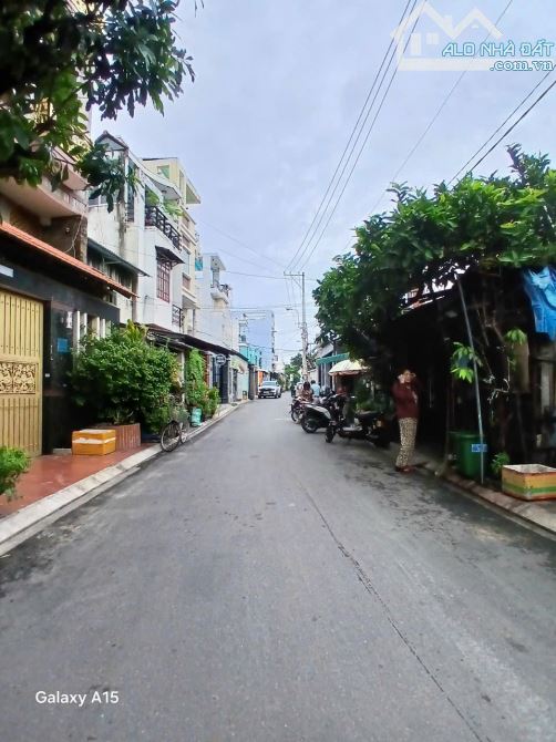 📍 BÁN NHÀ THỚI AN, QUẬN 12–SÁT VÁCH GÒ VẤP–NHÀ ĐẸP 3 TẦNG, HẺM XE HƠI, GIÁ TỐT CHỈ 5.7 TỶ - 6