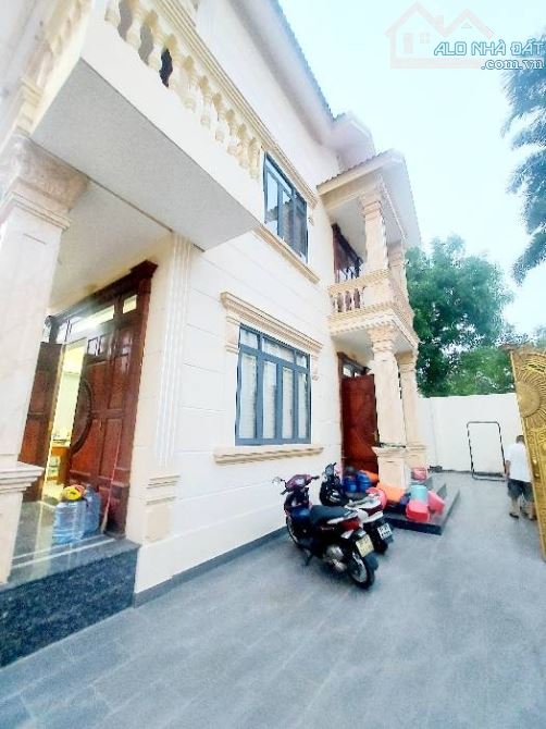 BÁN BIỆT THỰ KHU NAM LONG 2MT PHƯỜNG THẠNH XUÂN QUẬN 12- DT 288m2 (15x20) chỉ 25 tỷ💰 - 6