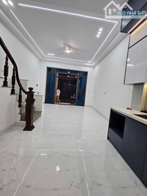 Trung Tâm Mỗ Lao: 42m*5tầng lô góc, 3 thoáng full nội thất, gần phố gần ô tô, chỉ 7tỷ6 - 6