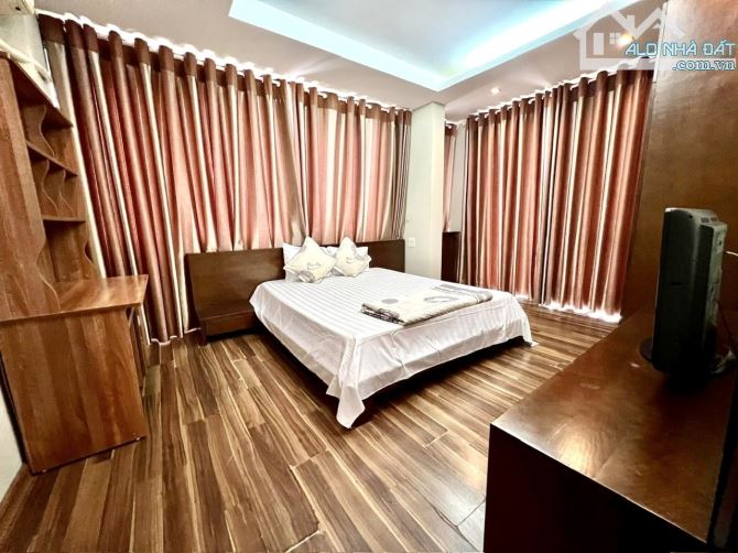 Bán Tòa  APARTMENT Xuân Diệu lô góc thang máy, Dt 75m2, mt 14m, ô tô đỗ cửa. - 7