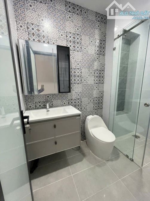 NHÀ HẺM 8M TRỊNH ĐÌNH TRỌNG 100M2 CHỈ NHỈNH 10 TỶ - 7