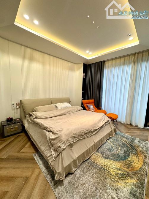 Nhà cực đẹp 6 tầng thang máy Ngọc Lâm, oto vào nhà, 50m2 x full nội thất. Giá 17.5 tỷ - 7