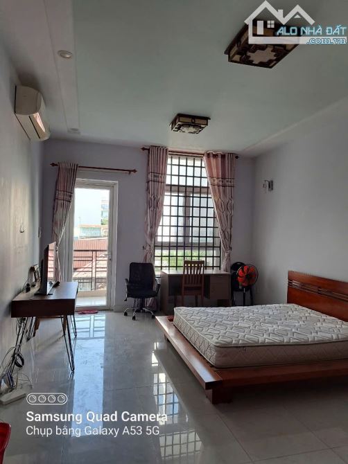 Bán nhà Hxh,Nguyễn Thị Minh Khai, P,Đa Kao,Quận,1 Dt;4,4mx25m2,Kết cấu,4 Tầng,Giá 23 Tỷ 5 - 8