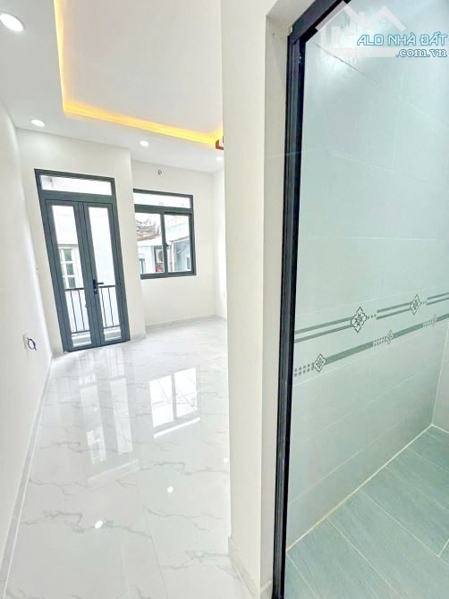Bán nhà nhỏ 2 lầu hẻm Âu Dương Lân Phường 3 Quận 8 - 7