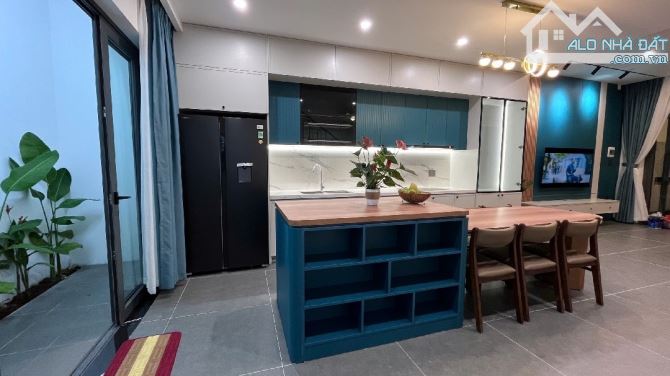 NHÀ KIỆT Ô TÔ NGUYỄN PHƯỚC NGUYÊN - nhỉnh 5 tỷ - 8