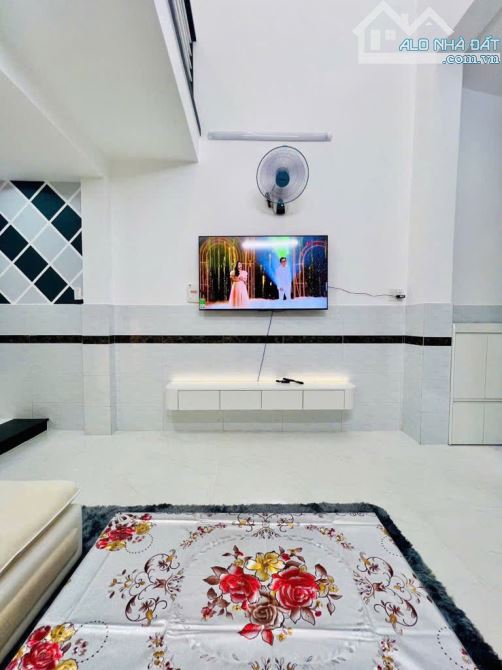 BÁN NHÀ 44M² – 3 LẦU – QUANG TRUNG, P8, GÒ VẤP – GẦN MẶT TIỀN – 3PN – 4.8 TỶ - 8