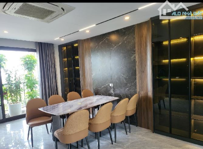 13.x tỷ/ 42 m2 /7  tầng/ 4.8 M tiền / Gara Ô tô/ 1 Nhà Ra phố - 9