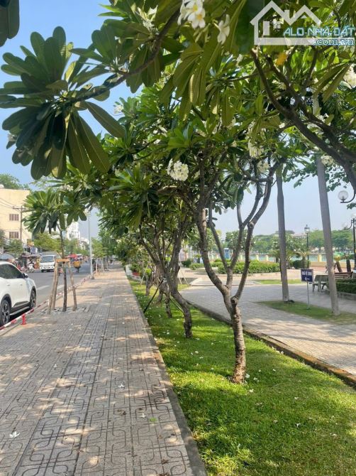 BÁN BIỆT THỰ VEN SÔNG SÀI GÒN - ĐƯỜNG BÌNH LỢI, P.13, BÌNH THẠNH 200m2, 25 tỷ TL - 9