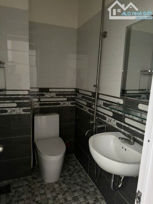 BÁN NHÀ 48M² – 5 TẦNG – PHẠM VĂN CHIÊU, P8, GÒ VẤP – HẺM XE HƠI – KHU PHÂN LÔ VIP – 5 TỶ - 9