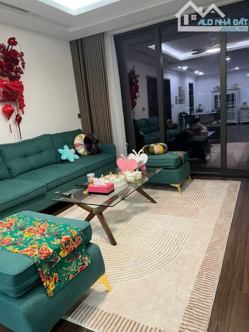 Chung Cư Cao Cấp Green Diamond  93 Láng Hạ 138m2 3PN 2WC: 16.9 tỷ full Nội Thất đẹp