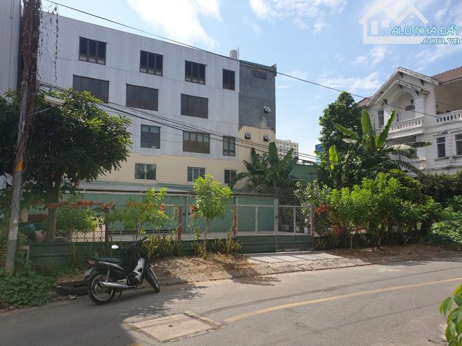Bán đất An Phú mặt đường số 36 Quận 2 cũ gần chợ Bình Khánh (256m2) 175 tr/m2