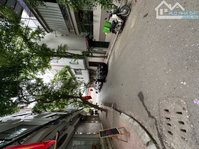 HOÀNG QUỐC VIỆT  - LÔ GÓC - Ô TÔ TRÁNH - 6TẦNG NHỈNH 13 TỶ - 2
