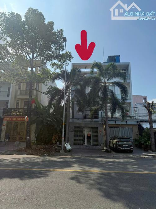Bán gấp nhà MTKD đường số 1 Khu Tên Lửa sát EaonMall 5x20m 3 lầu giá 18.5 tỷ giá tốt - 2