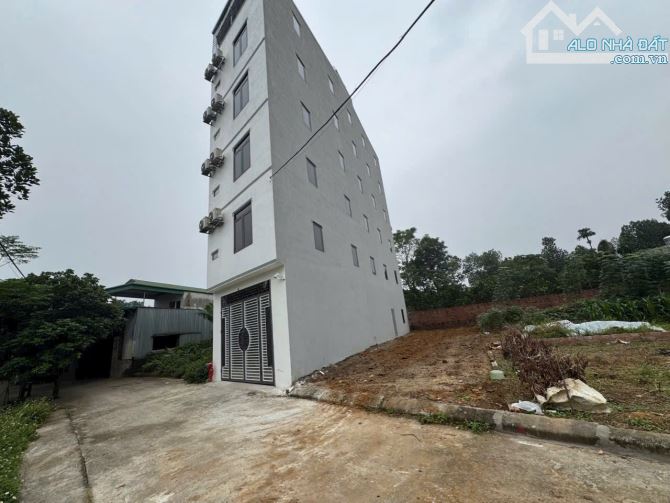 Chủ cần tiền đáo hạn ngân hàng bán gấp 109 m tại Tân xã cách đại học FPT 1 km. Giá rẻ 200t