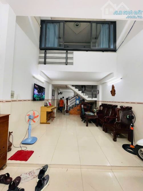 HẺM 4M THÔNG - PHAN ĐĂNG LƯU PHƯỜNG 1 BÌNH THẠNH - 35M2 3 TẦNG BTCT - CHỈ 5.X TỶ