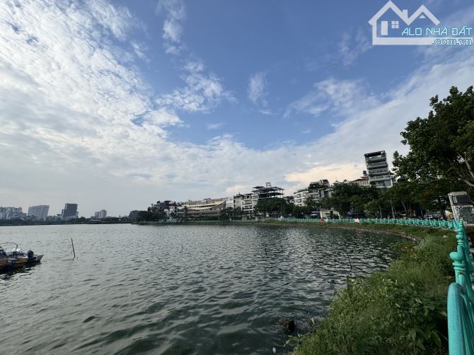 Aparment Tây Hồ 26 phòng nội thất đẳng cấp đón khách chuyên gia. Chỉ với giá 38tỷ.