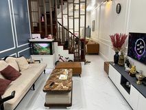 Bán nhà Nguyễn Trãi Hà Đông, 1 nhà ra mặt phố, 2 thoáng, 50m x 4T 4 ngủ, giá chỉ hơn 8 tỷ