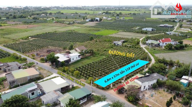 Bán Đất Siêu Đẹp Tại LaGi 578m2 có 111m2 Thổ Cư Gần Biển 3 Mặt Tiền Đường