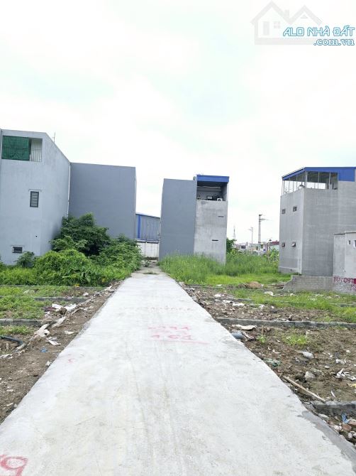 Chỉ với nhỉnh 1 tỷ đồng sở hữu đất Lương Quán, ngõ thông, ô tô đi lại thoải mái