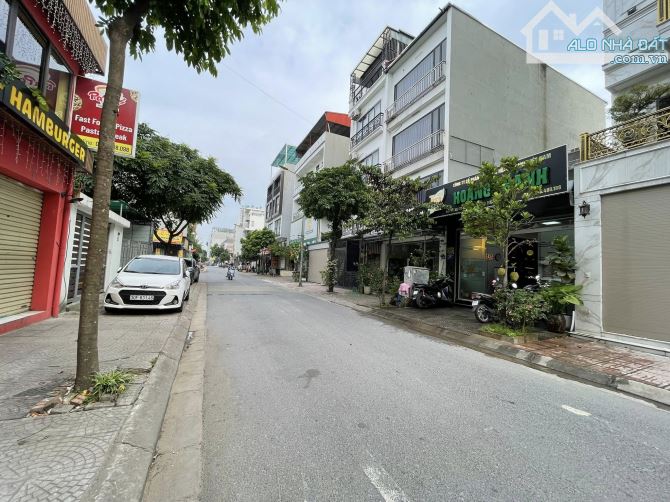 Bán đất phúc lợi, mặt phố nông vụ, đường to kinh doanh