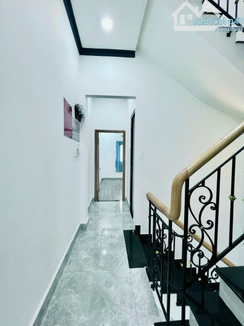 NHÀ MẶT TIỀN NGUYỄN THANH TUYỀN, P2 TÂN BÌNH-57M2-GIÁ 11.5 TỶ-DÒNG TIỀN 600T/Năm