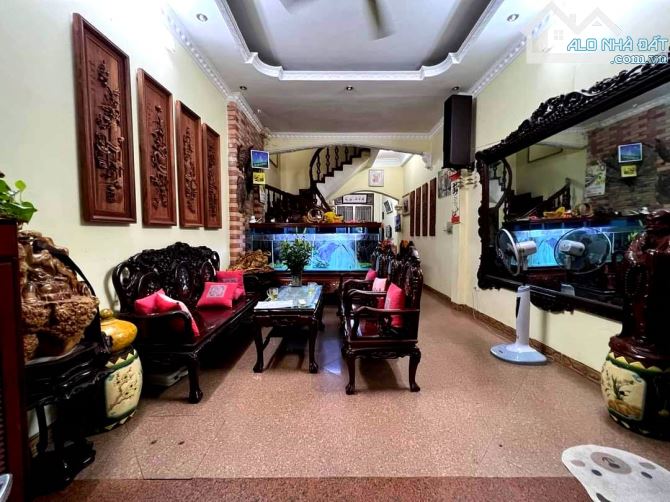 BÁN NHÀ 5 TẦNG ĐỀN LỪ - HOÀNG MAI, PHÂN LÔ MẶT NGÕ Ô TÔ THÔNG, VỈA HÈ RỘNG, KINH DOANH.