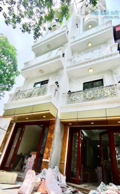 Thanh Lân, Thang máy, 6 tầng, 4 ngủ, hơn 7 tỷ, ngõ nông gần phố, SĐCC
