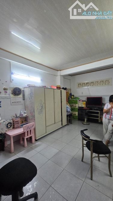 QUẬN 1👉 NHÀ 2Tầng 40M2, SỔ VUÔNG ĐẸP, HẺM 10M👉 CHỈ 10,2tỷ - ĐƯỜNG NGUYỄN TRÃI. - 3