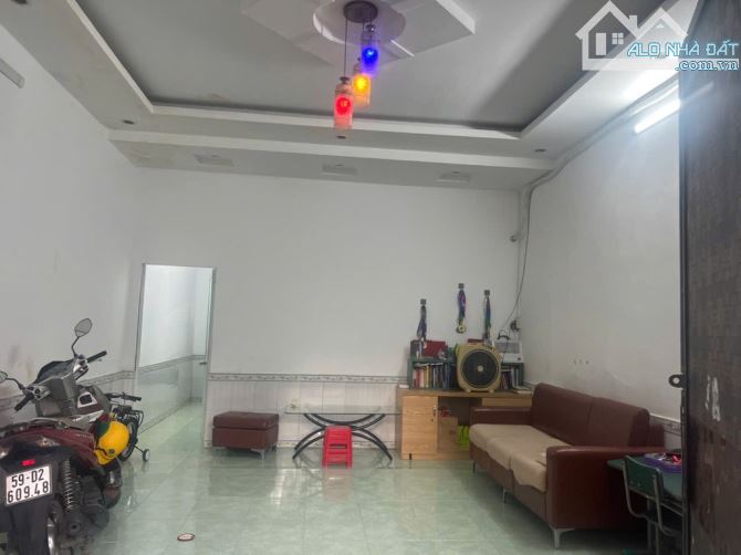 MẶT TIỀN KINH DOANH ĐA NGÀNH, NGANG CHUẨN, GẦN CHỢ THỦ ĐỨC, 4,8X15 CHỈ 8 TỶ.