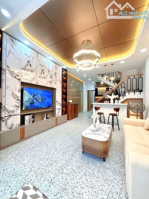 CỰC HIẾM🔥HẺM XE HƠI🔥- HOÀNG HOA THÁM - PHÚ NHUẬN -💥60M2💥 - NGANG 4M - CHỈ 7.45TỶ